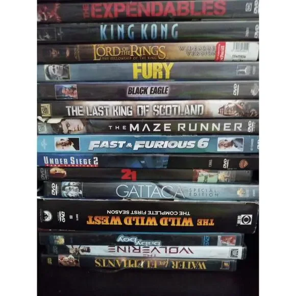 Lot Of 40 Used Thriller Action Marvel DC movies DVD Estate Sale ~ Trl1#411